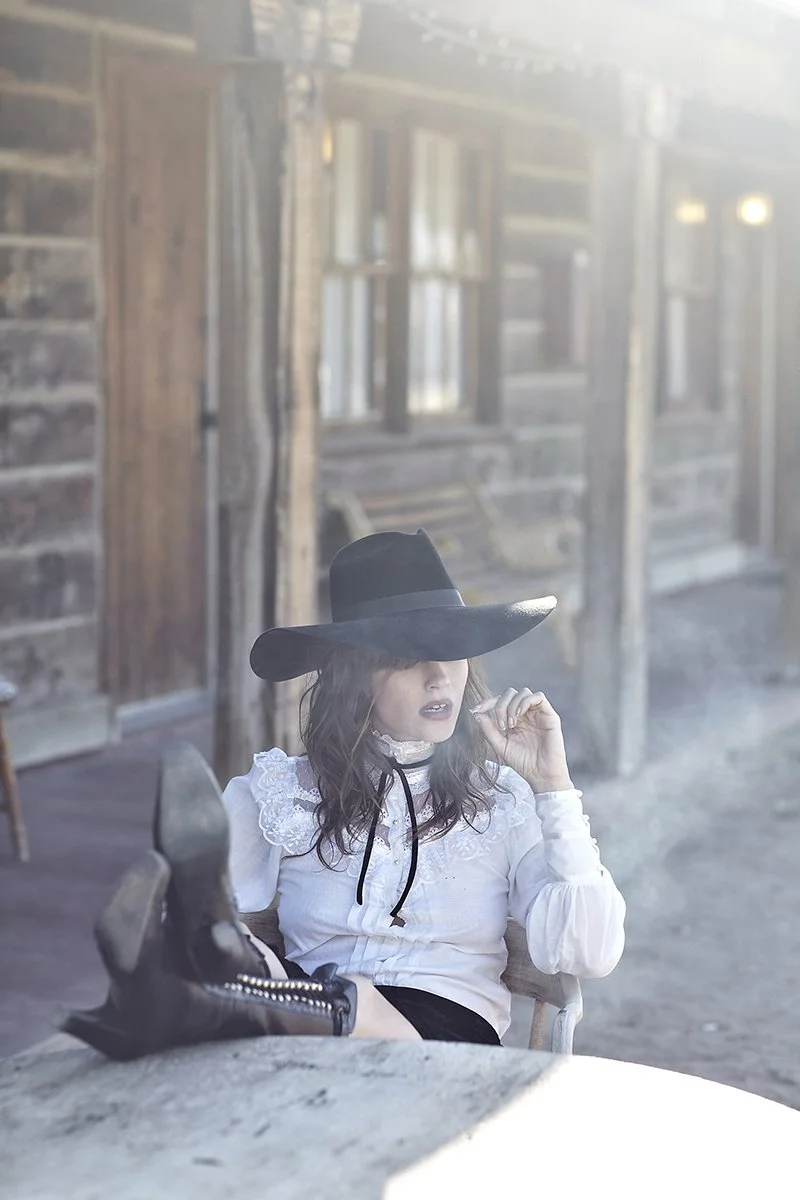 LADYGUNN-INTO-THE-GREAT-WIDE-OPEN-018.jpg