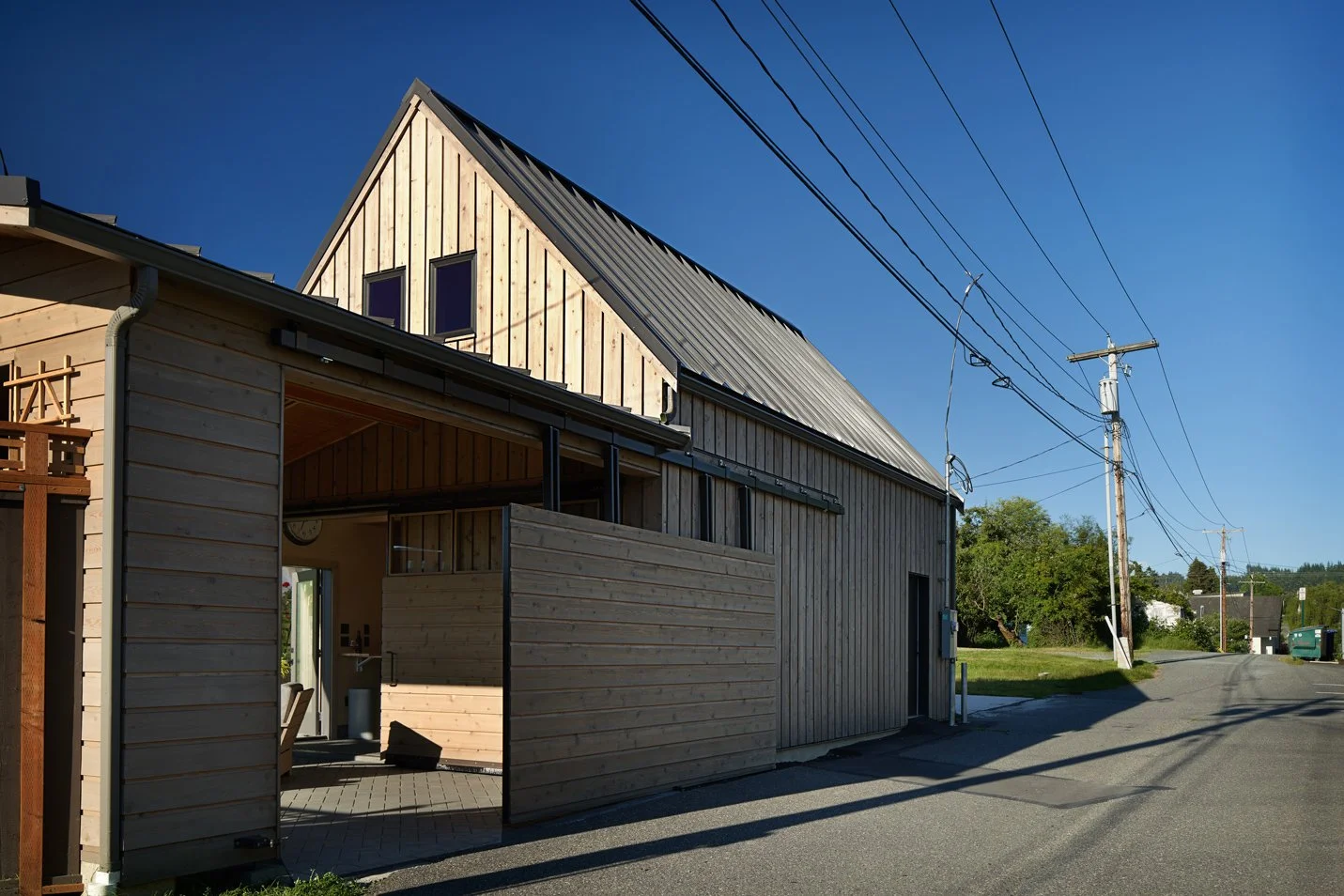 Alley-3.jpg