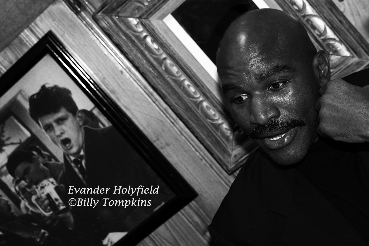 boxer Evander Holyfield retirement announcement