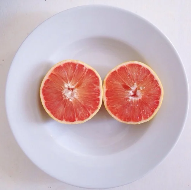 THE WISDOM OF FRUIT - PINK GRAPEFRUIT 