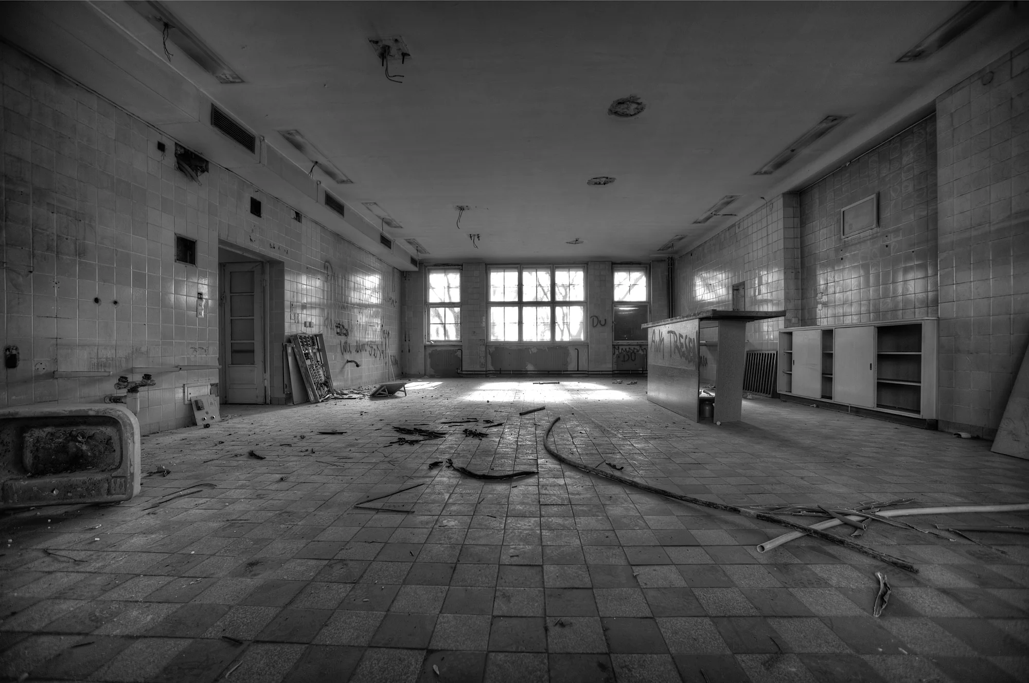 facebook_urbex_0005.jpg