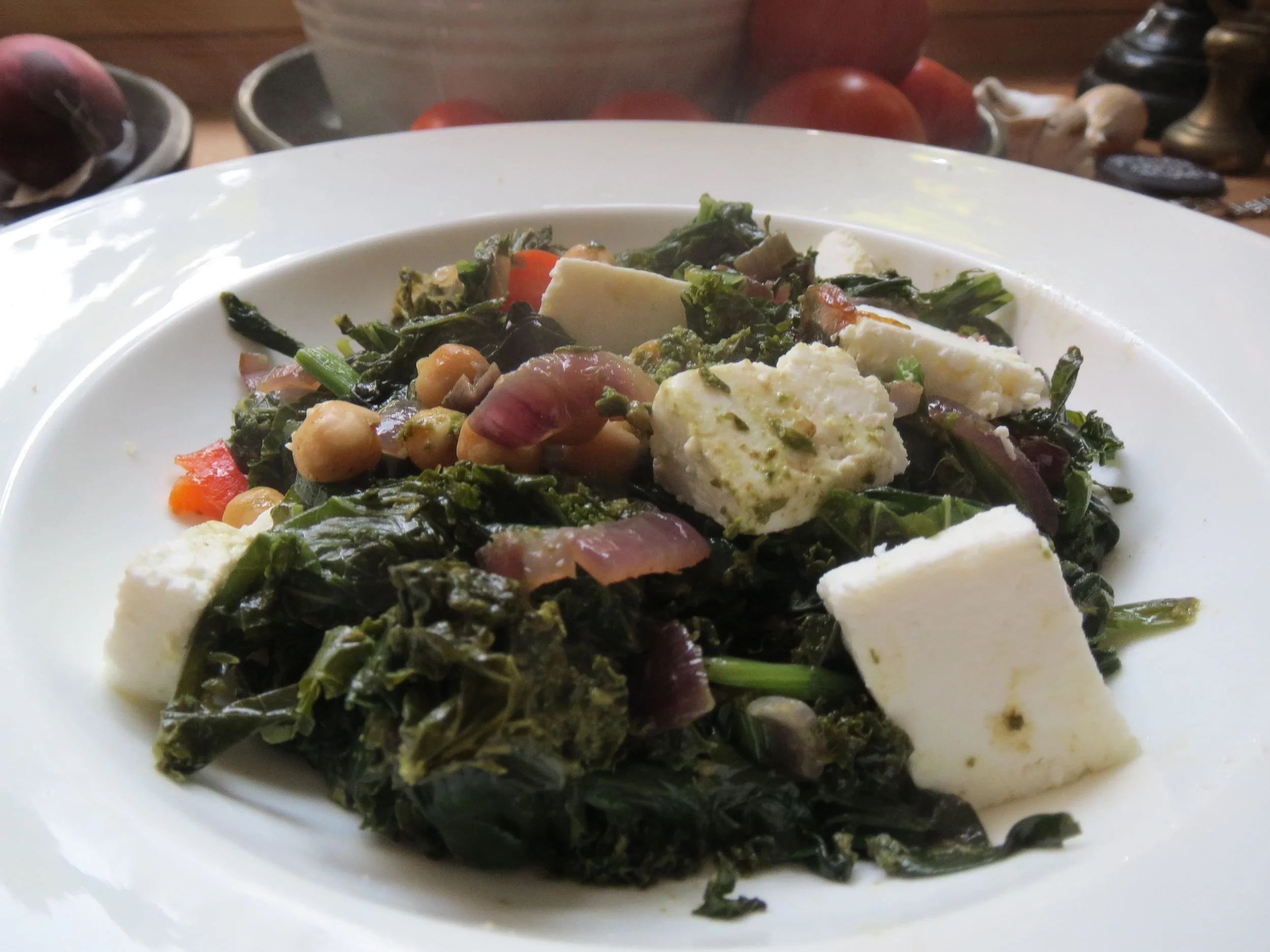 Kale, spinach, chickpeas and manouri 