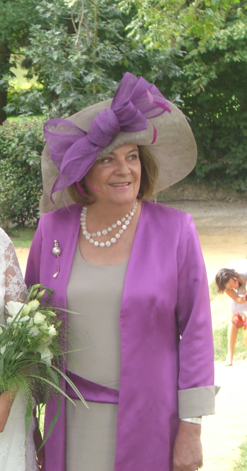 Hélène, 2011