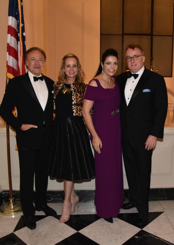 anniewatt_19180-Valentin Hernandez, Yaz Hernandez, Chele Farley, James Farley.jpg