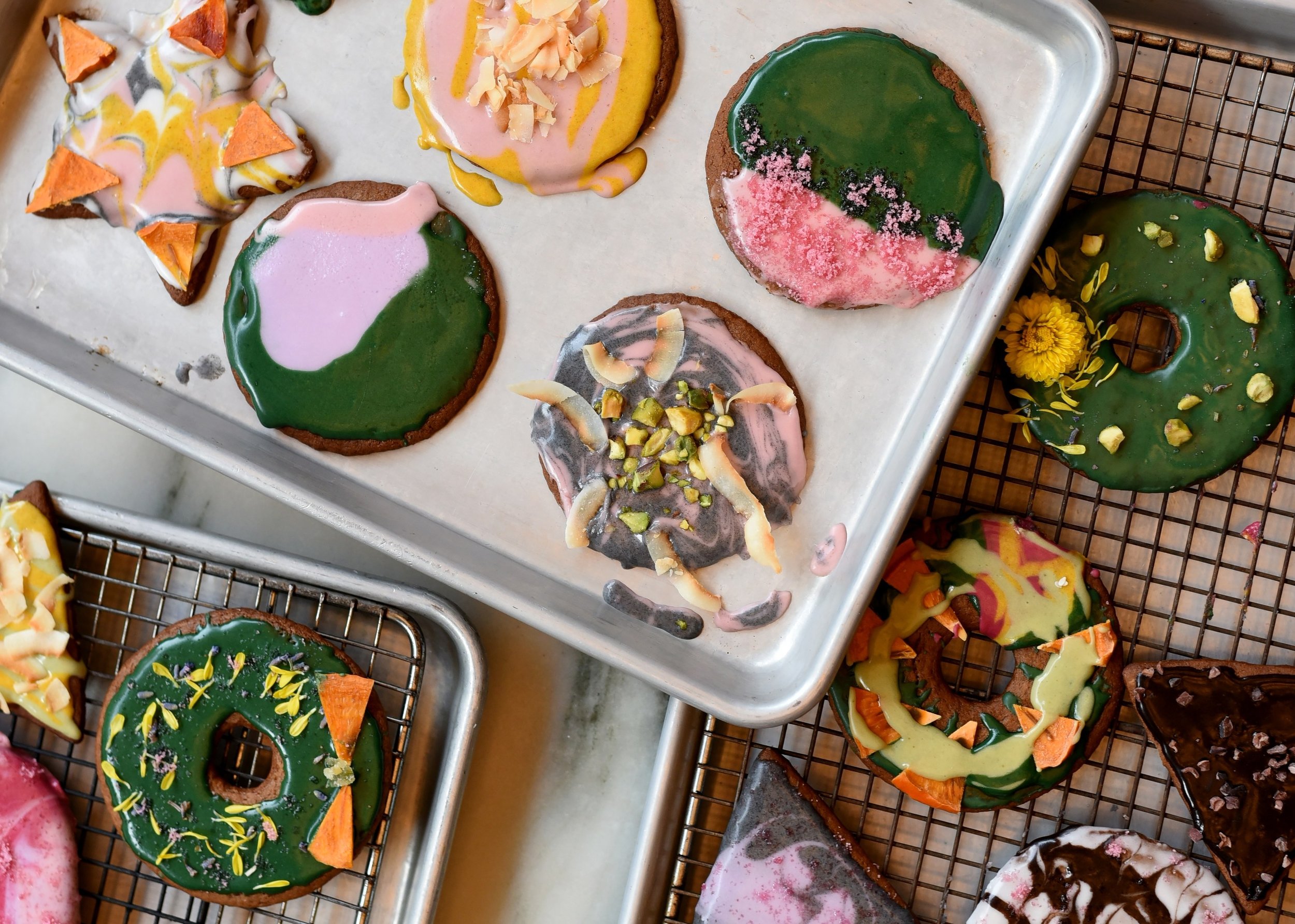  New York’s Coolest Pastry Chef Explains How to Make All-Natural Food Coloring for Holiday Cookies    Vogue   