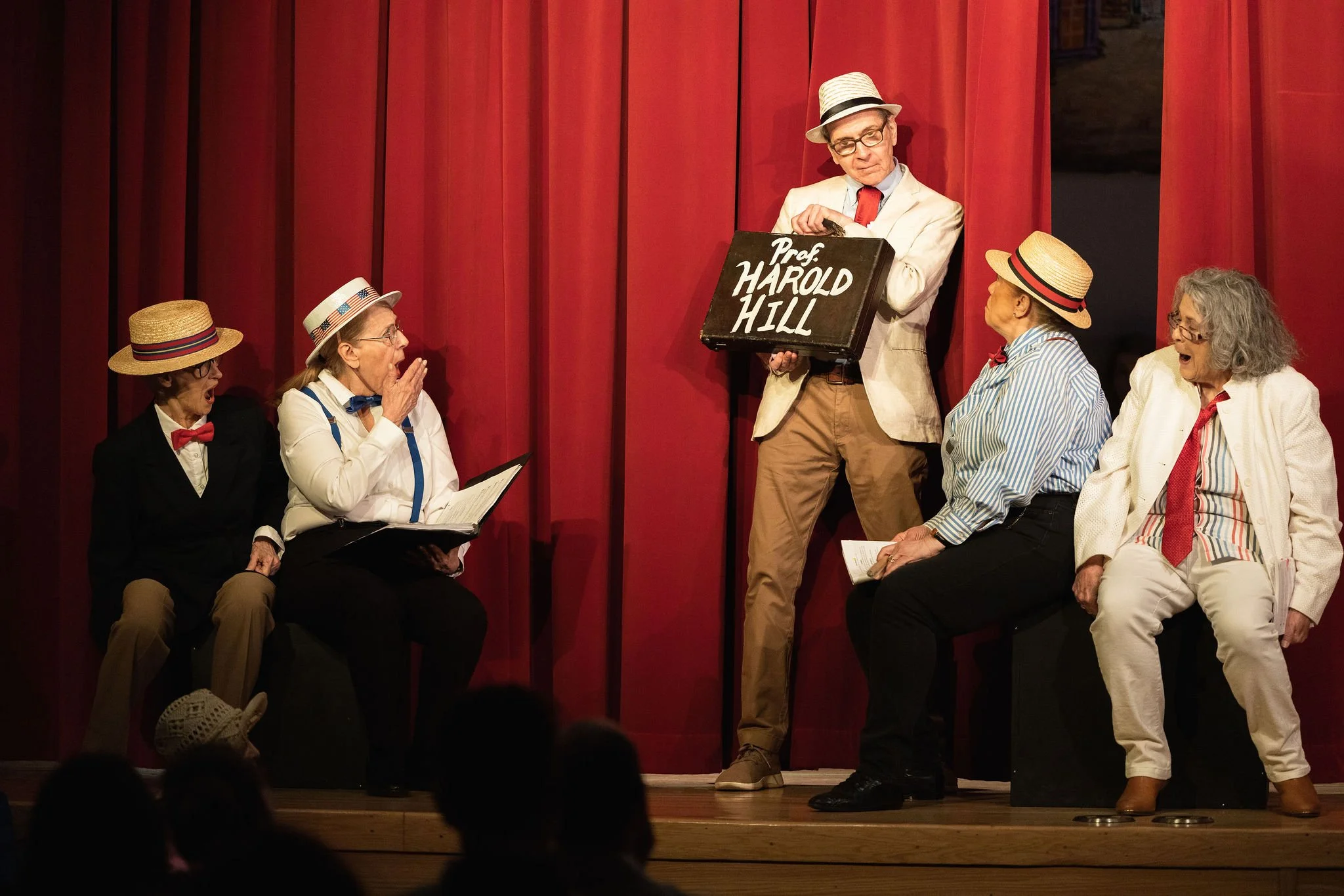   Photo by Mia Isabella Photography / Michael Russell  