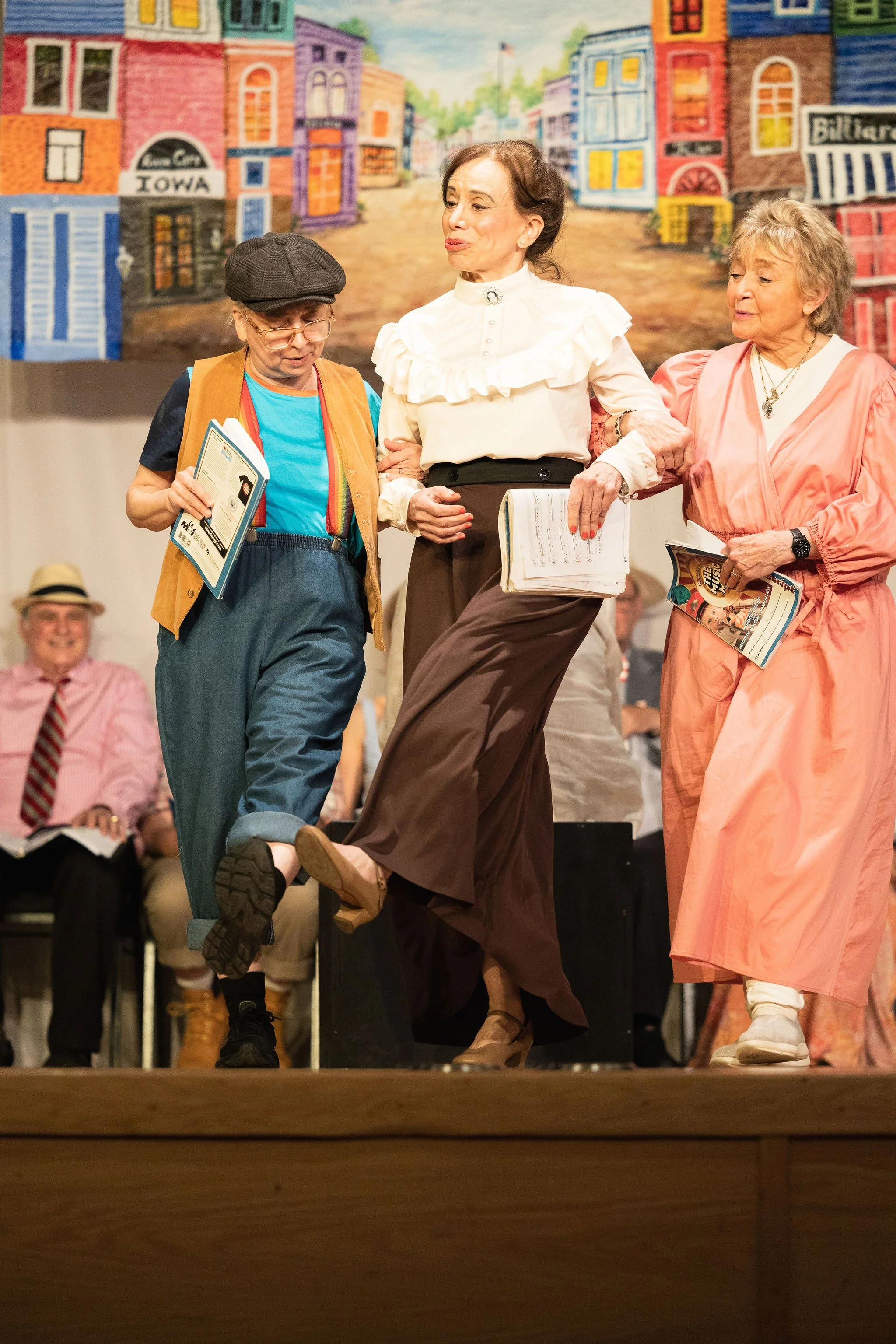   Photo by Mia Isabella Photography / Michael Russell  