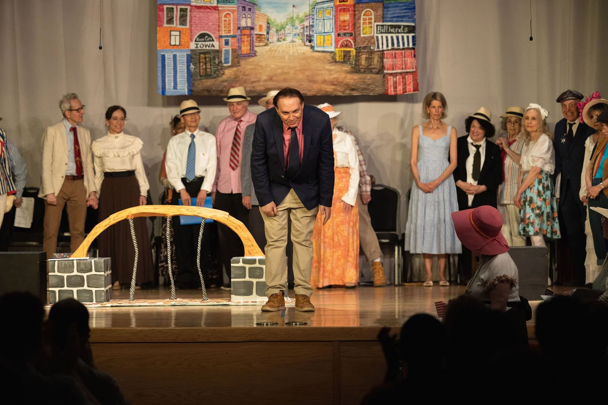   Photo by Mia Isabella Photography / Michael Russell  