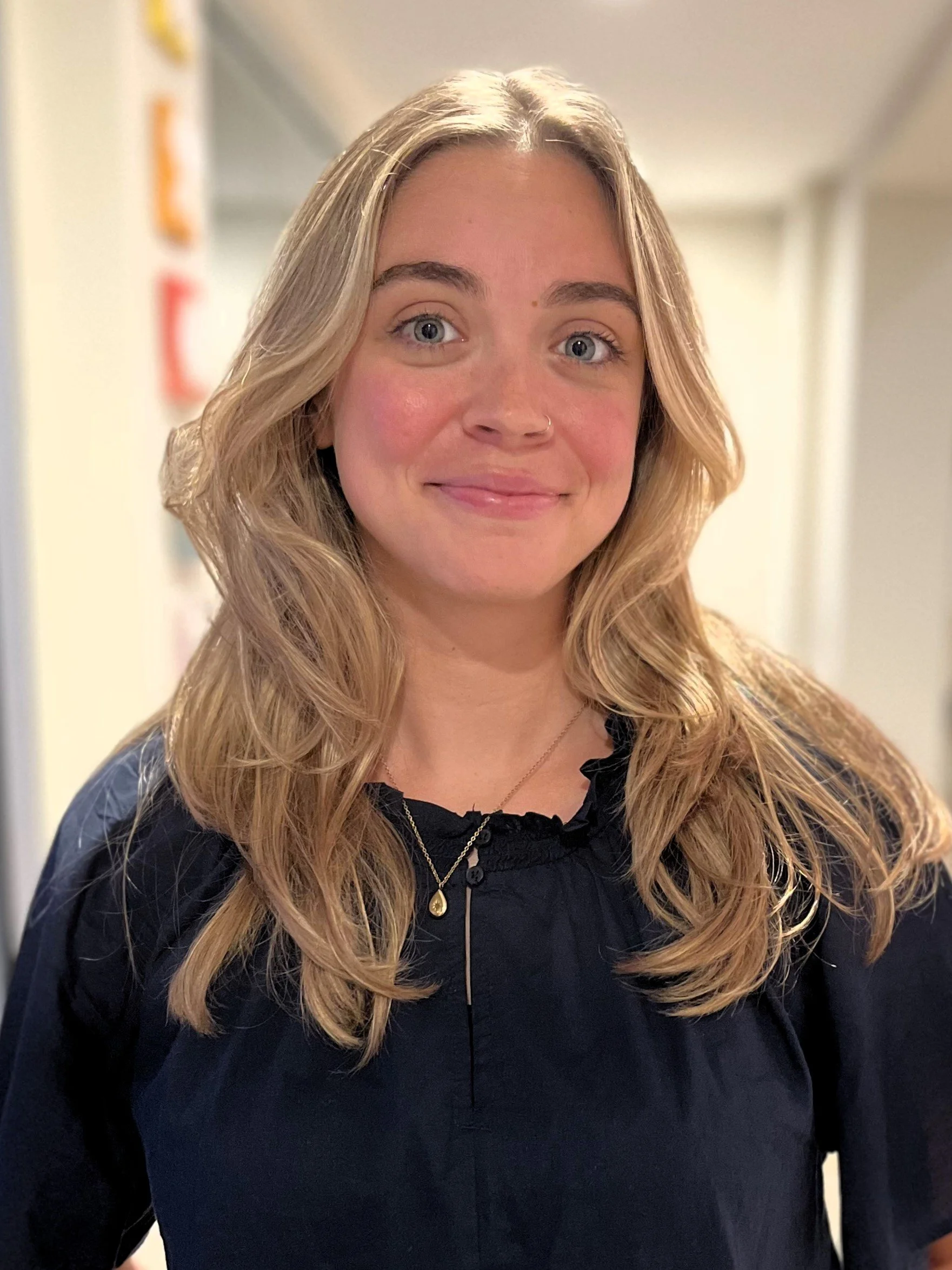 headshot photo of Elizabeth Ajello
