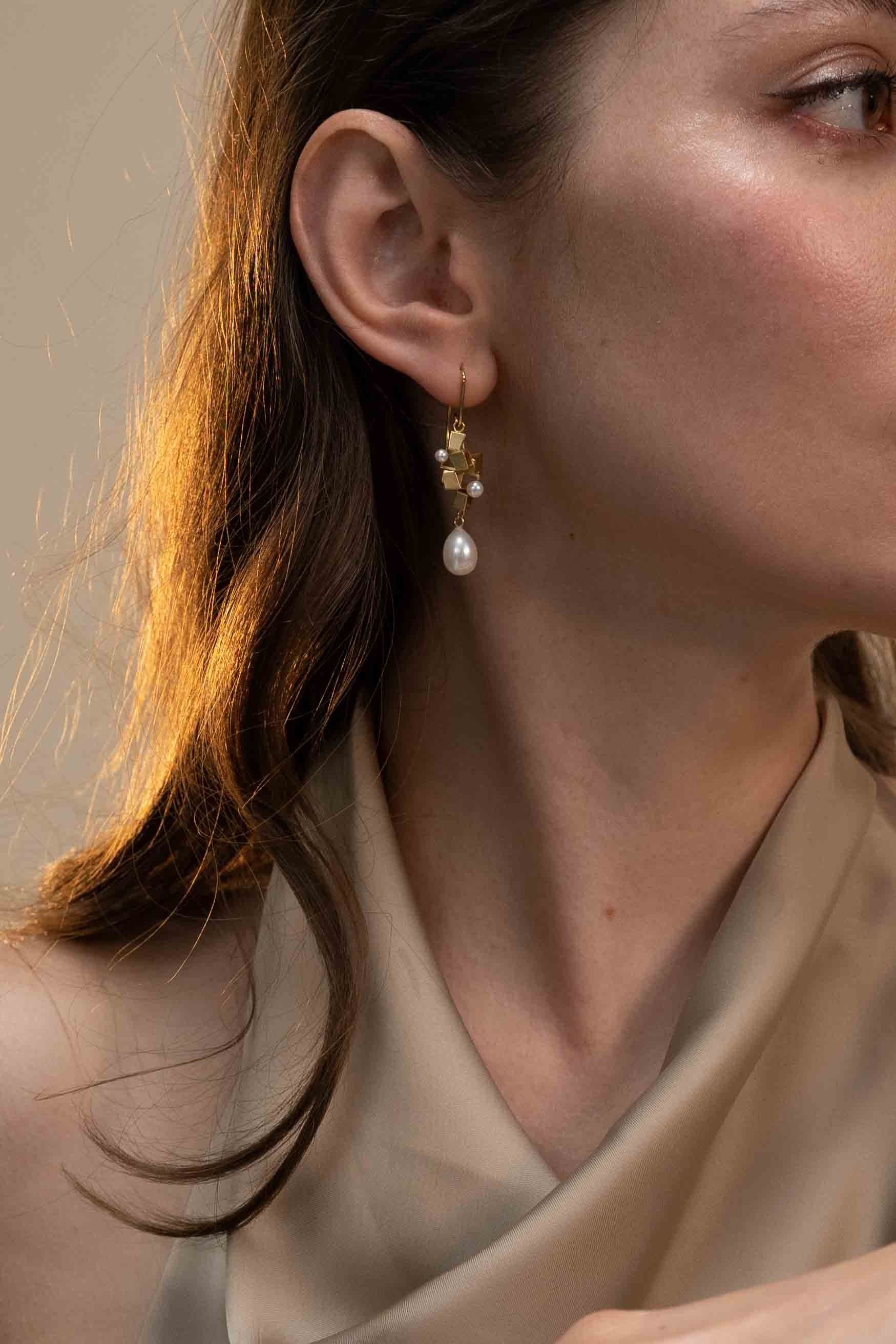 Large Crownwork® Egg Huggie Pearl Cluster Stud Earrings - Ray Griffiths  Fine Jewelry