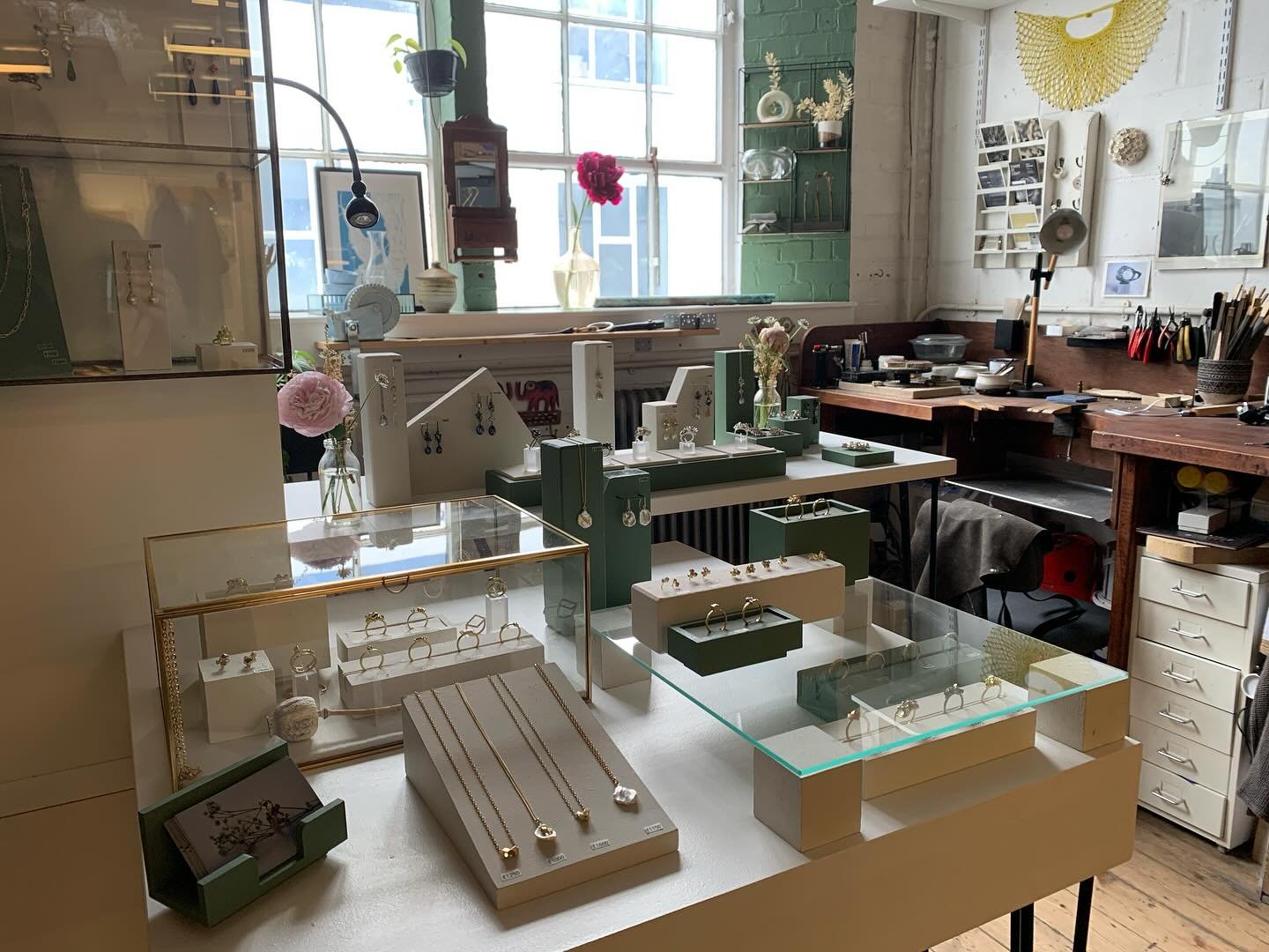 ~ Open Studios ~
Studio is all set up and ready for all you visitors. Open until 8pm this evening and 12-6pm Friday-Sunday 
Come by studio E2 to say hi!  @cockpitstudios