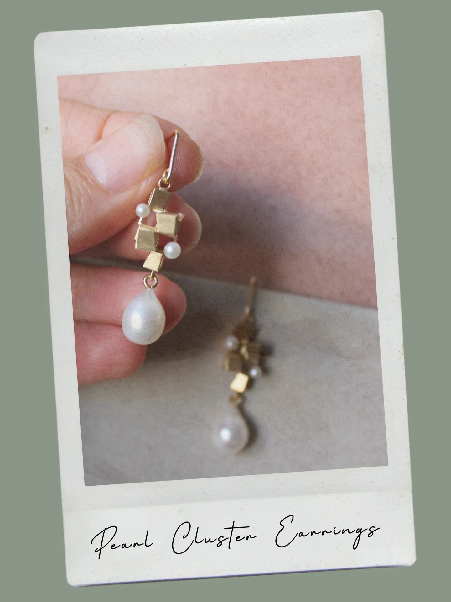Icon of the Month is the pearl cluster earrings. I wanted to make a modern version of the pearl earrings and came up with these dangling clusters. The pearls in the cluster differ in size so you get the asymmetry which I love. Comes in two colour ver