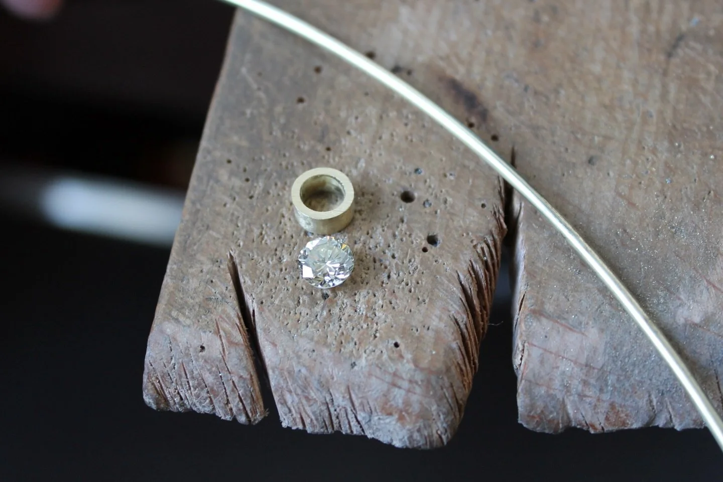 Some recent shots from the studio 🗜️
Due to my trip to Japan, the studio will be closed for in-person consultation until beginning of May. I&rsquo;m still available on email (just a bit slower at getting back to you) and will be back working on exci