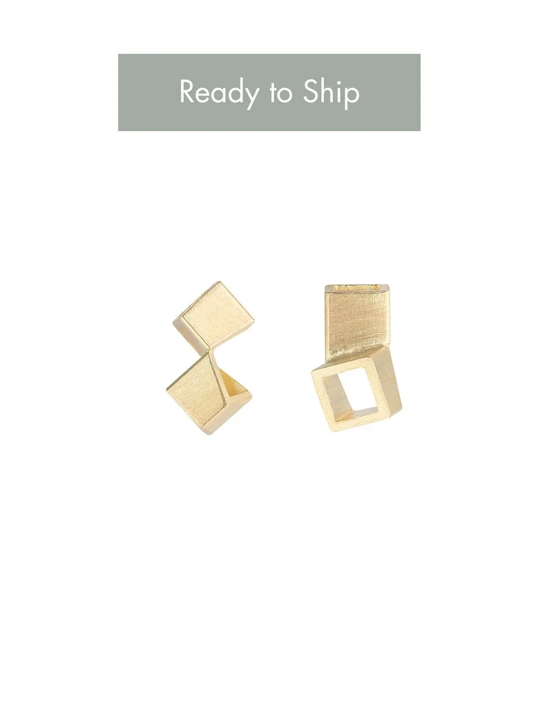 classic square studs 18ct