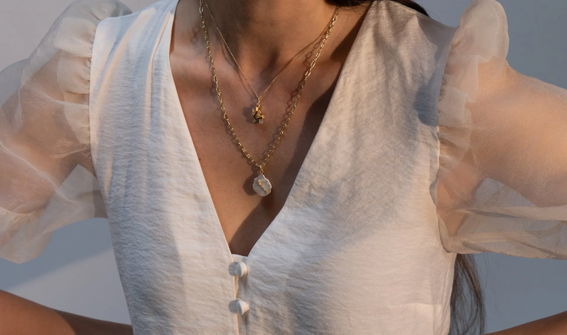 Gold Necklaces chain and cluster Alma Sophia.jpg