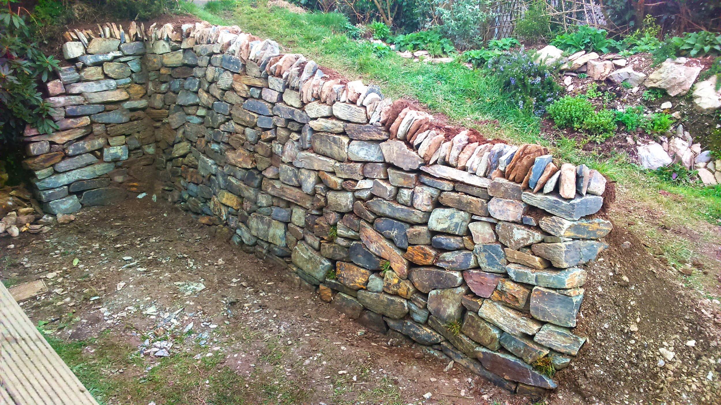 dry stone walling hedge laying South Devon Cornwall Plymouth services UK south west England Chris Bond