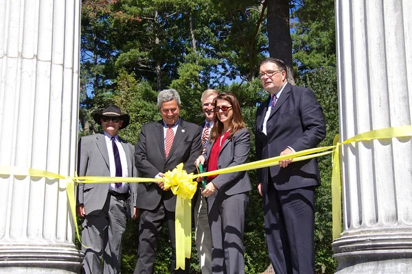 D'Ambrisi Ribbon Cutting