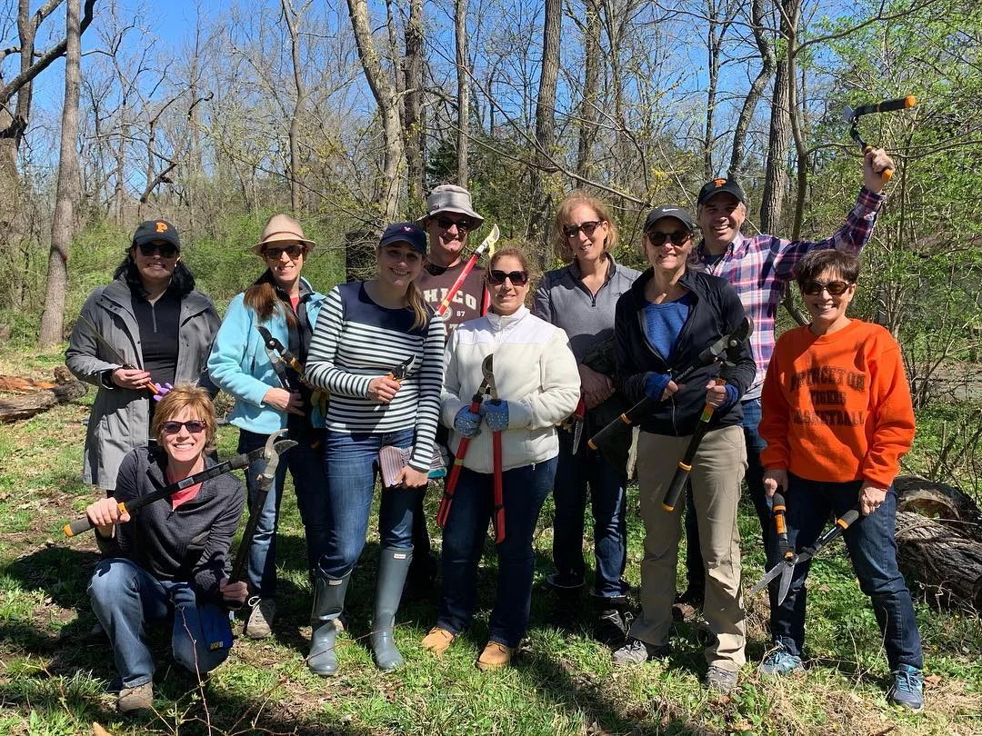 FOPOSvolunteers2019.jpg