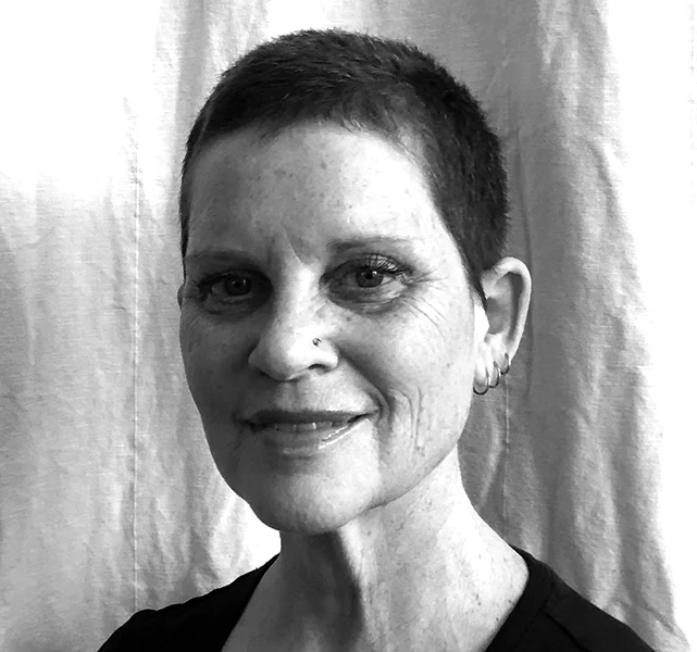 Kirsten_Livingston_hs_05_sm_b+w.jpg