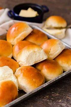 dinner rolls.jpg