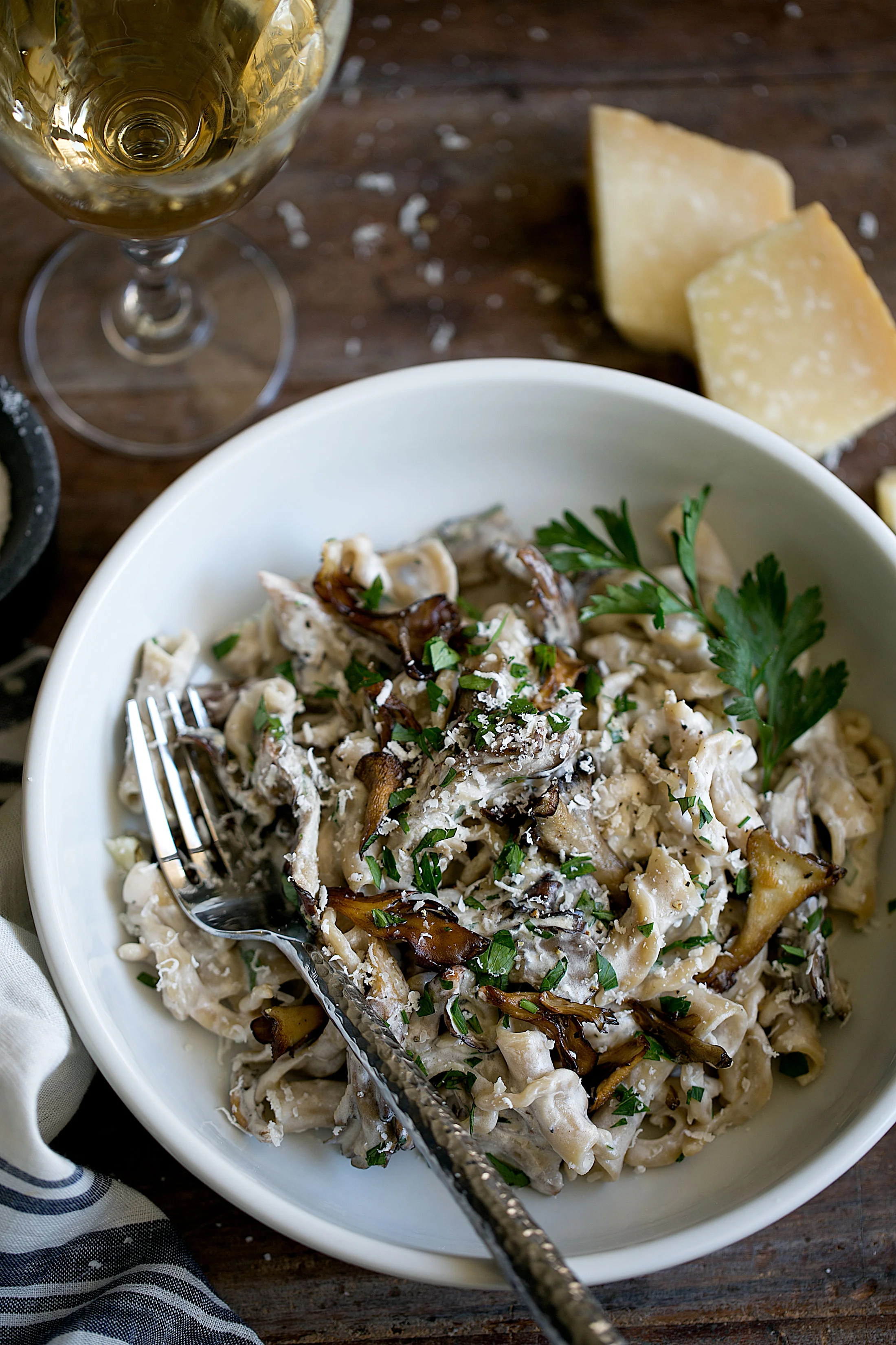 Maitake Mushroom Alfredo Pasta — Cooking with Cocktail Rings