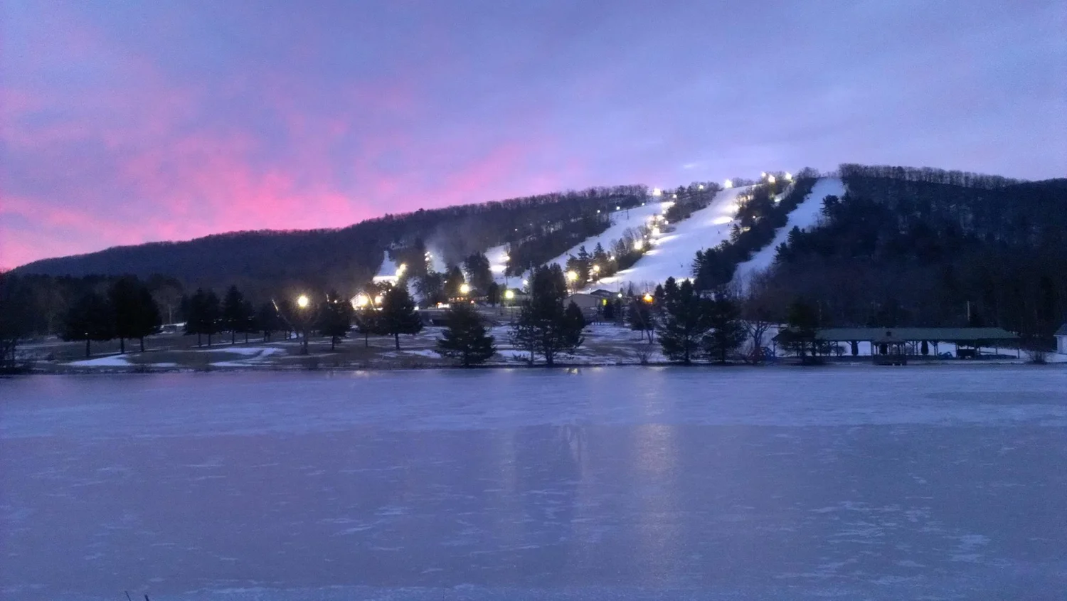 Lift Tickets and Rentals — TusseyMountain