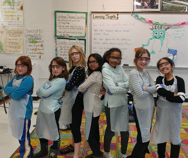 Look at this picture! How cool is this? Another awesome #girlsinSTEM lesson at @bancroftdc. I heard &quot;I want to be a #chemist!&quot; and &quot;I want to be an #engineer!&quot; today. They were really excited to be wearing their personal protectiv