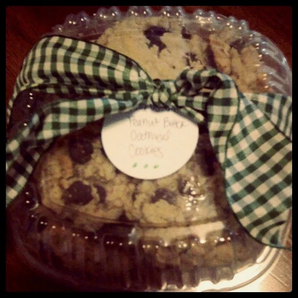 WEEKEND TREATS
We all have those weekends - when you are visiting family and friends and don’t want to arrive empty handed…but don’t know what to bring.
Easy. Bake cookies. It’s my go-to gift.
This recipe is a spin-off of my…