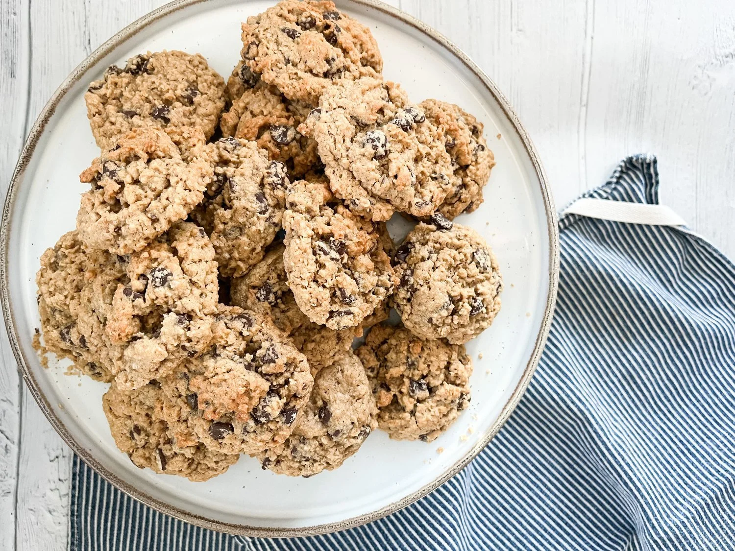 Peanut Butter Oatmeal Cookies with Chocolate Chips