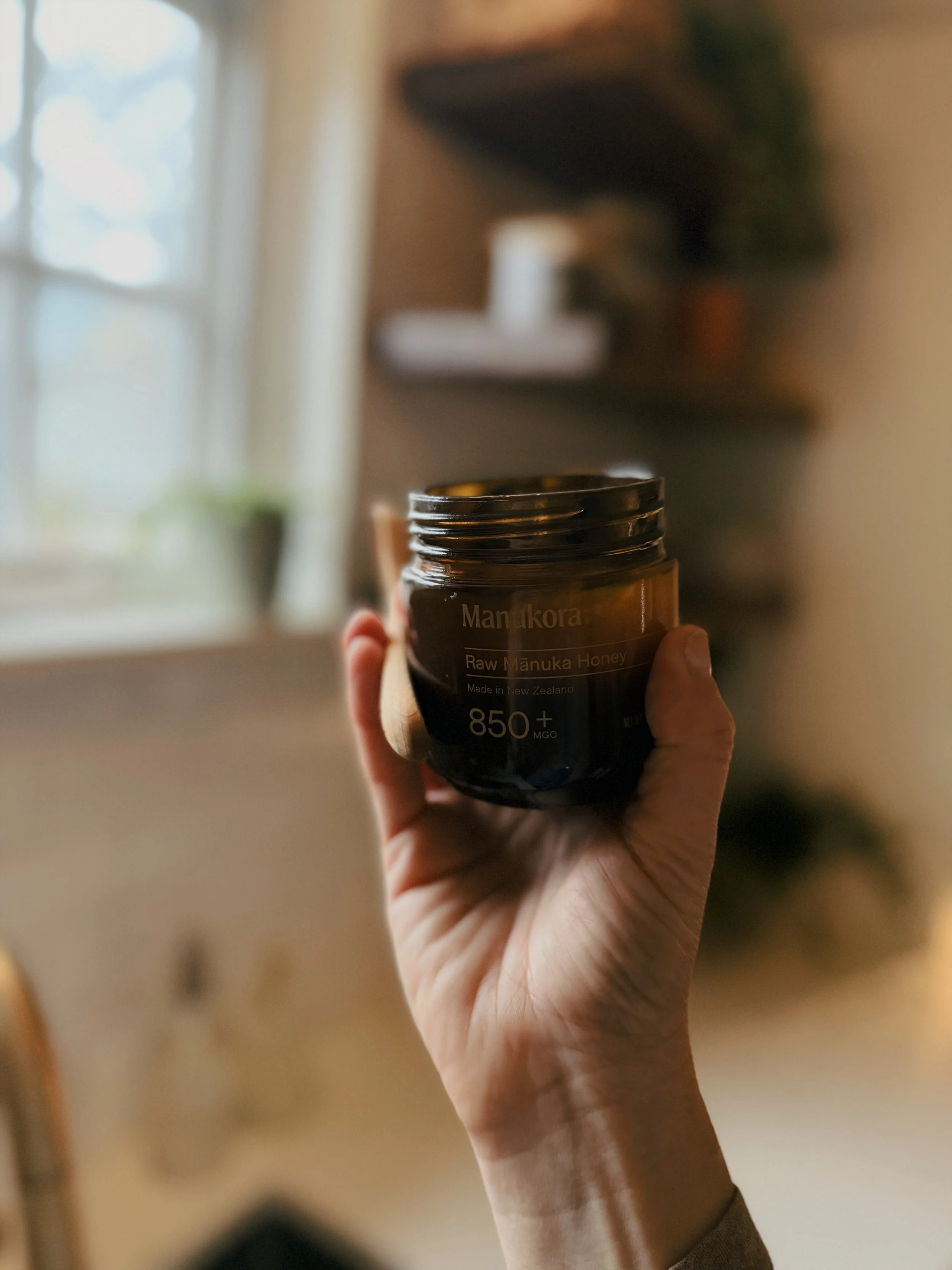 Why I take Manukora's Mānuka Honey (Gut Health, Immunity + Daily Routine)