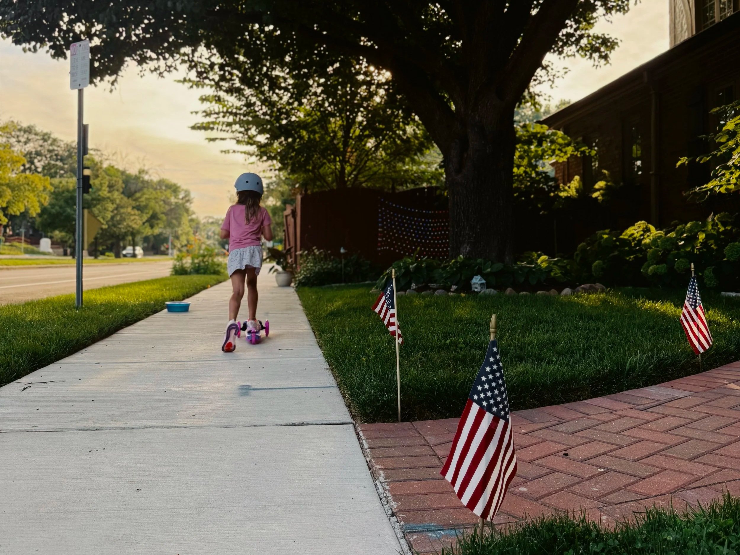 Simple Summer Activities for Kids Ages 5–8 (No Pinterest Mom Required)
