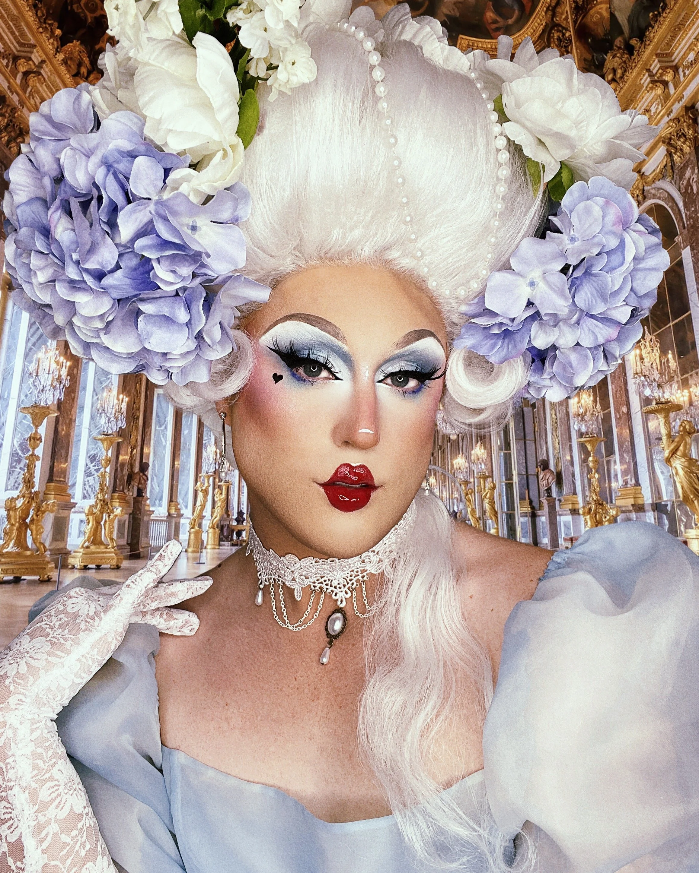 ANTOINETTE