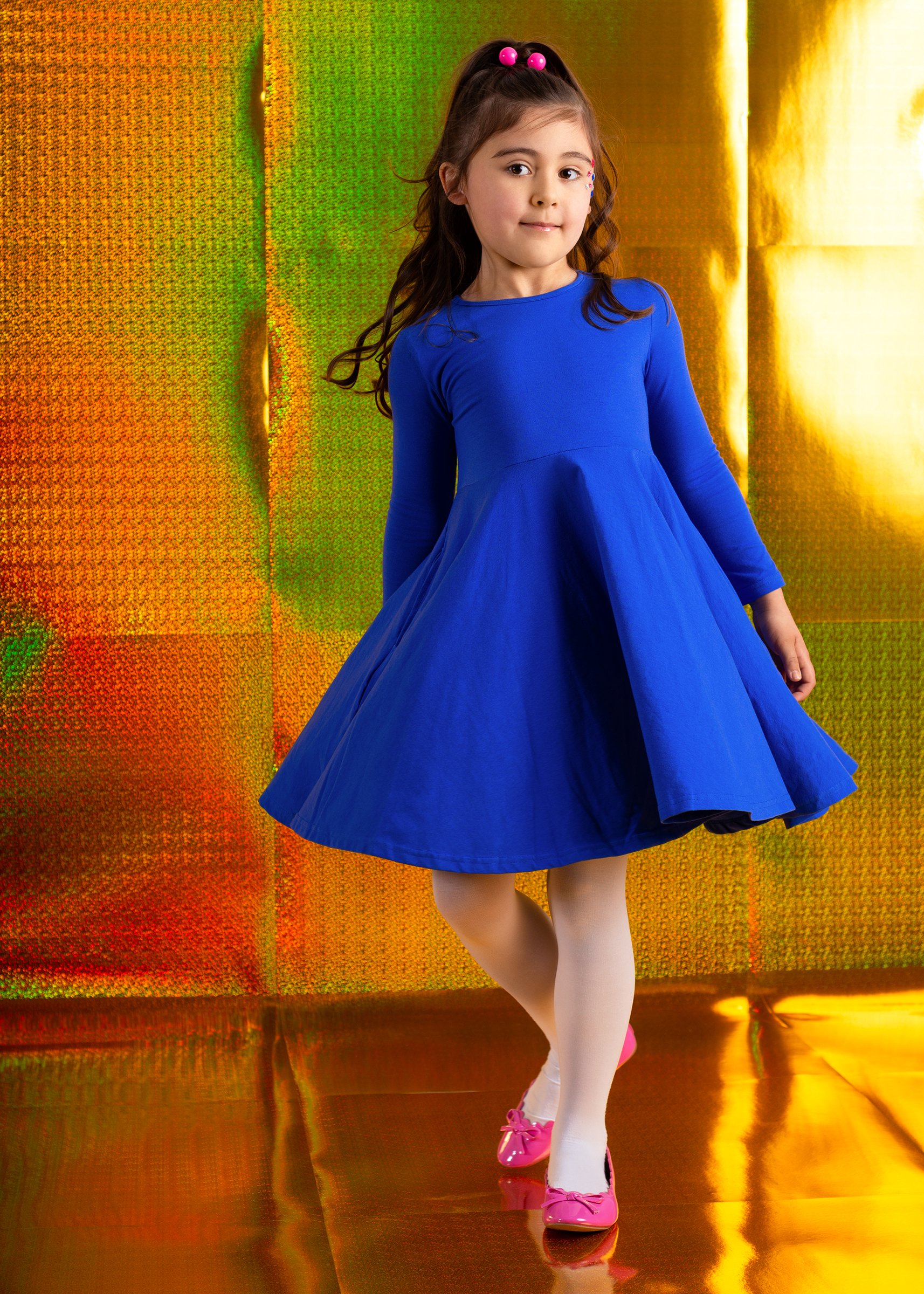 modern-colorful-studio-kid-fashion