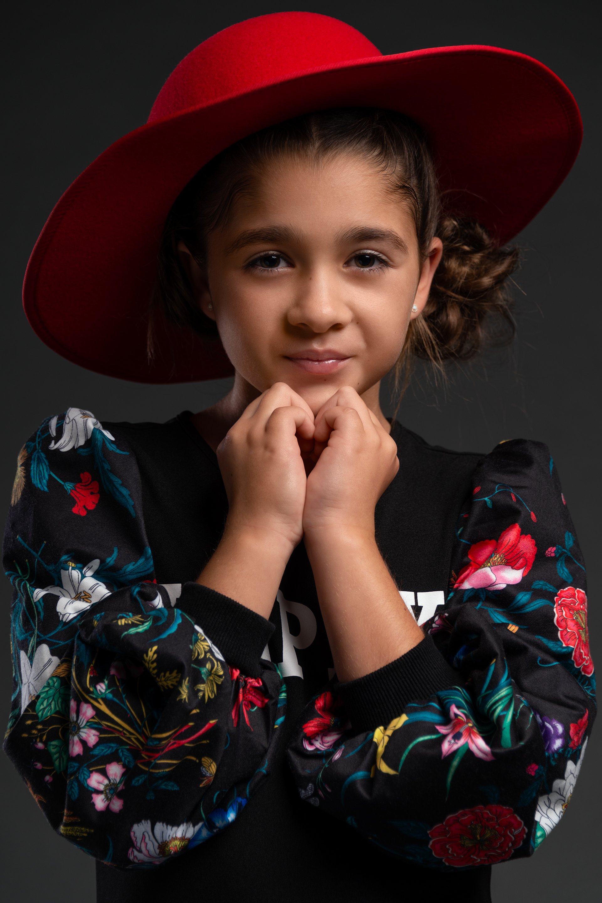 little-girl-wearing-hat-fashion