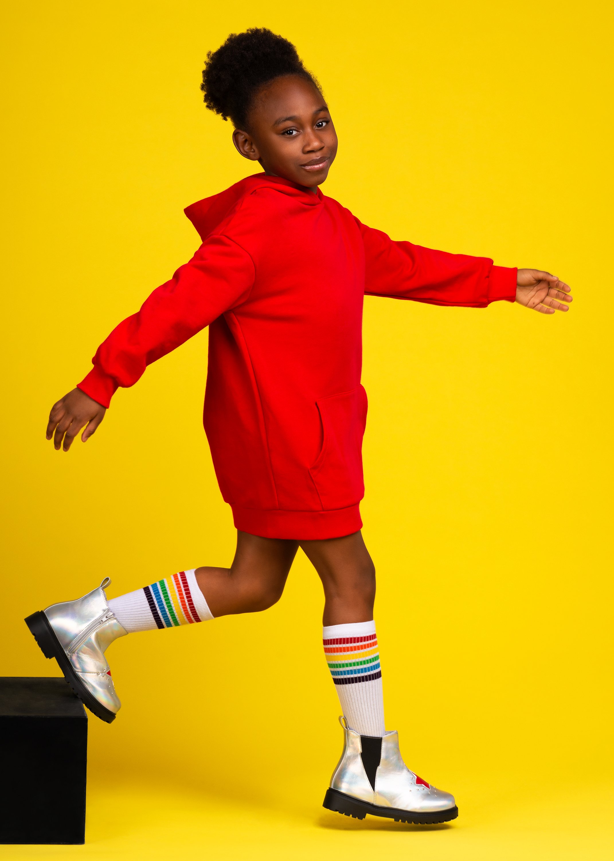 kid-model-editorial-pgh-rainbow