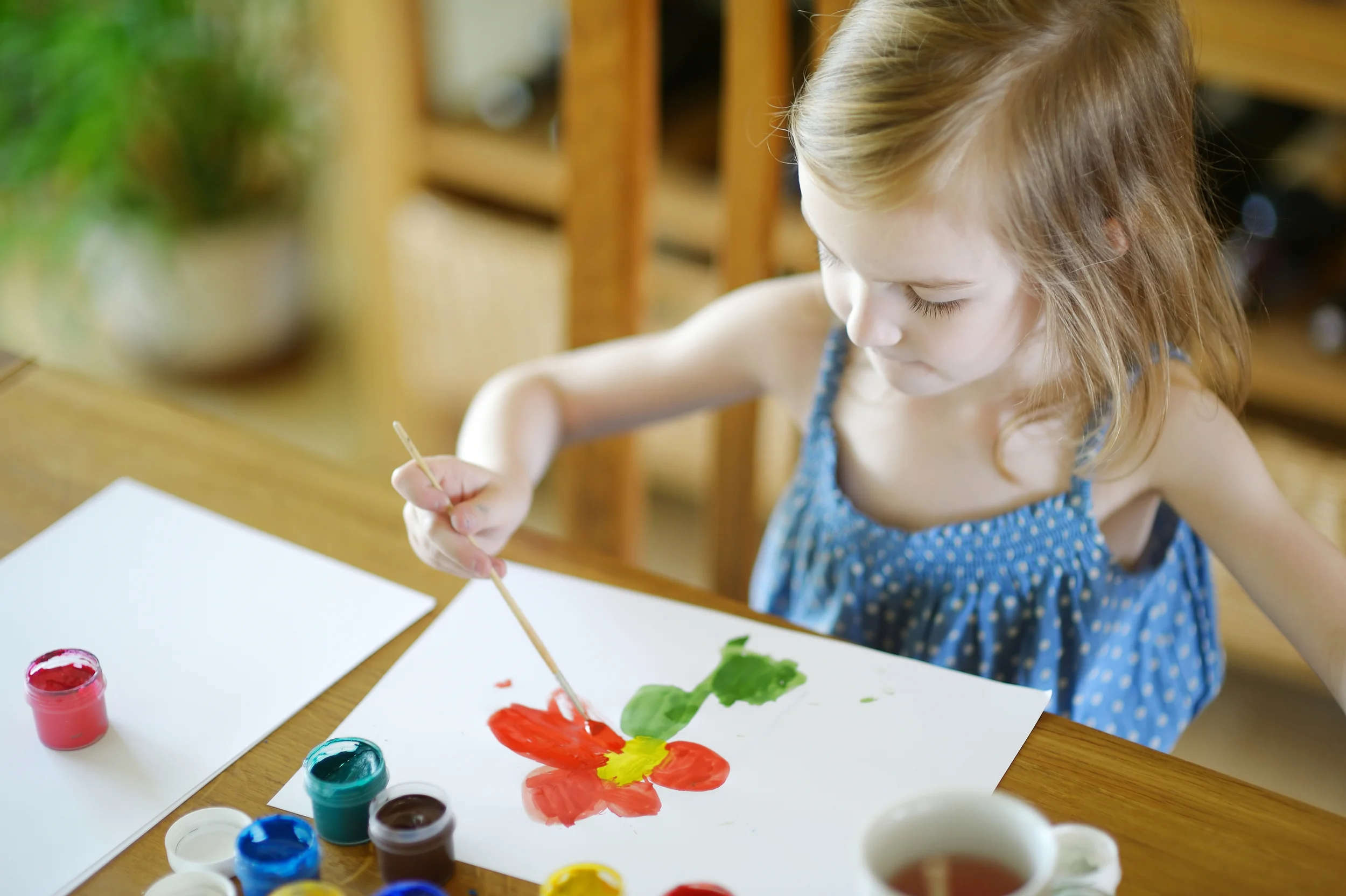 Идеи для рисования с детьми. Ребенок который любит рисовать. Ребенок который любит рисовать. Ребенок который любит рисовать. Рисовать девочек.