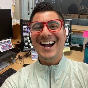 Oliver Miguel Gonzalez, Administration