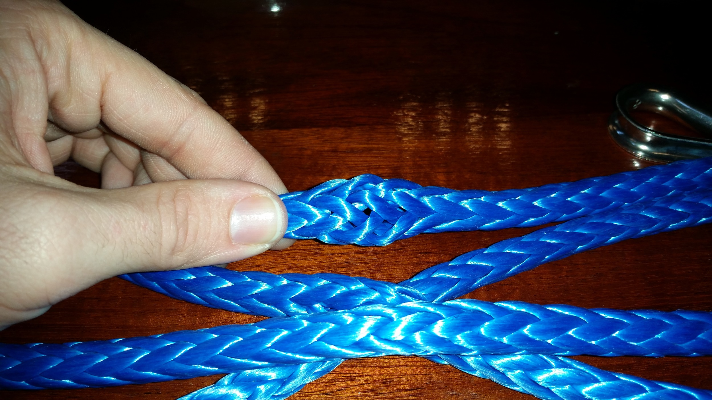 NEW ENGLAND ROPES Stronger than Steel 12-Strand Dyneema