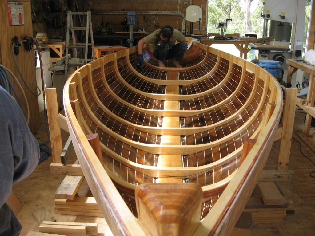 Source: http://www.denmanmarine.com.au/images/Restoration_and_repair/teal/fitting_frames.jpg