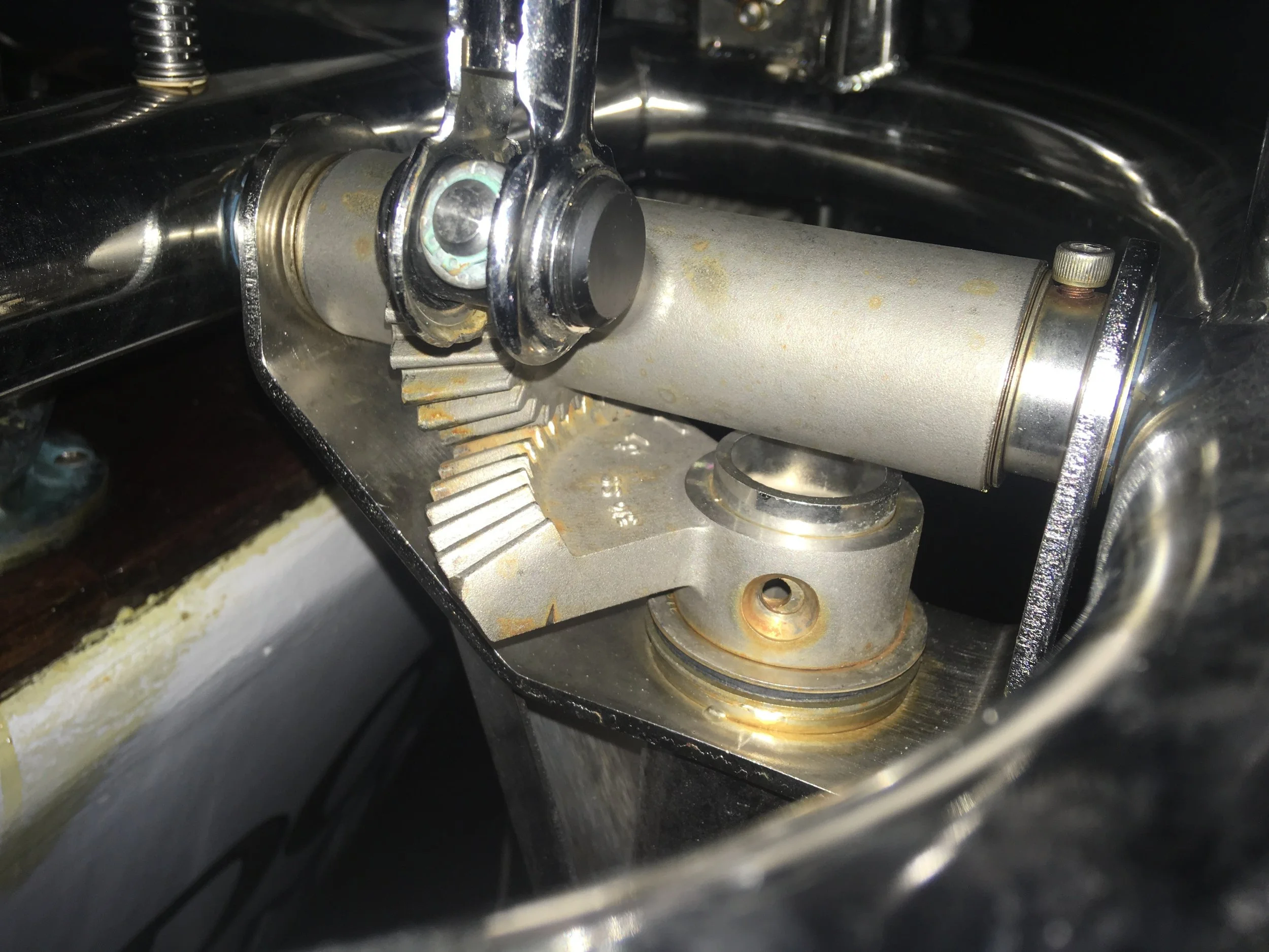 Repairing the Monitor Windvane