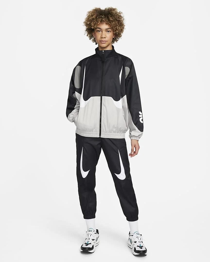 sportswear-womens-woven-air-max-day-jacket-cmDPLv.png.jpeg
