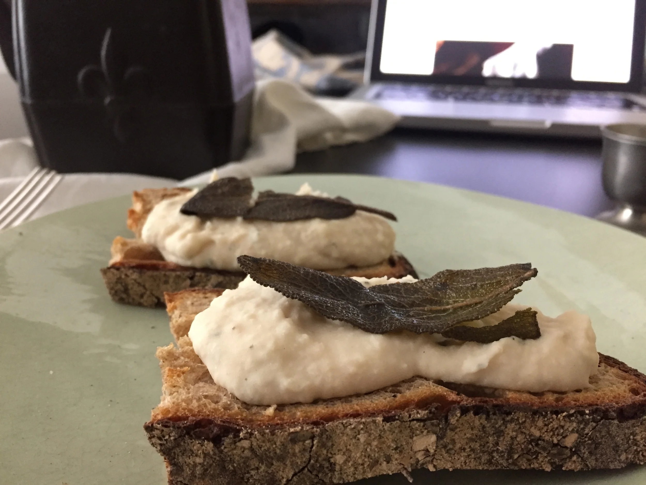 White Bean Purèe with Sage