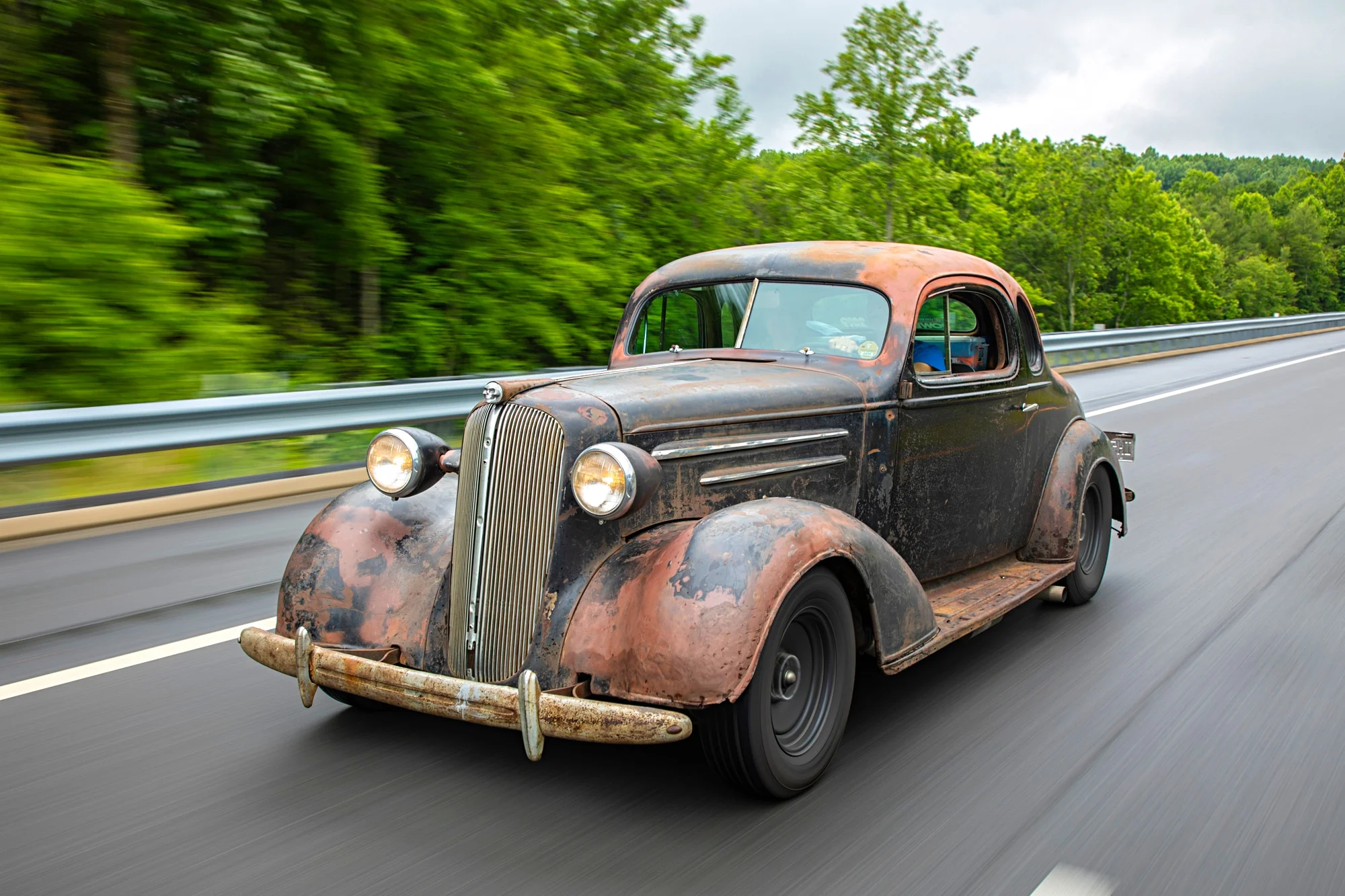 THANKS TO HOT ROD MAGAZINE FOR THE PHOTO