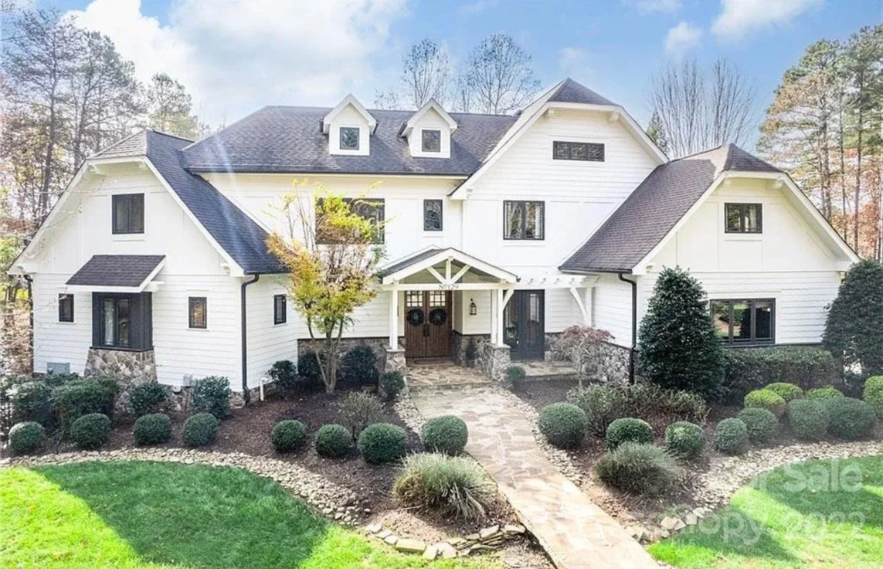 Your vacation home deserves more than a quick turnover between reservations. It deserves attentive, personalized care.