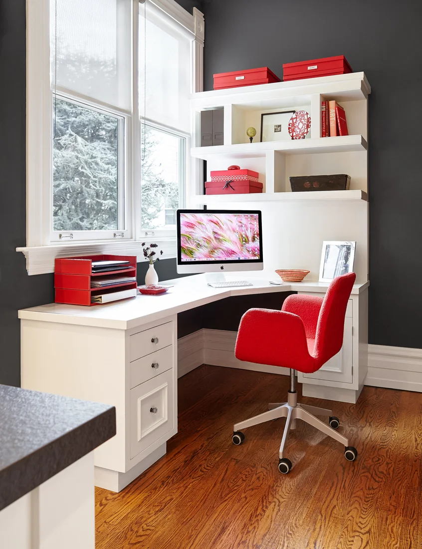 142-2nd-st---desk-final.jpg