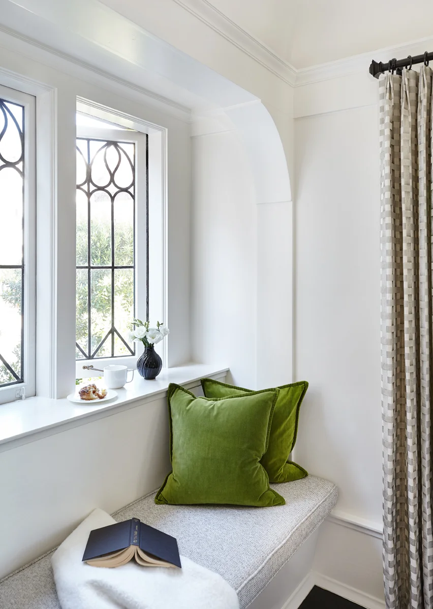 2909-jackson---living-room3flat.jpg