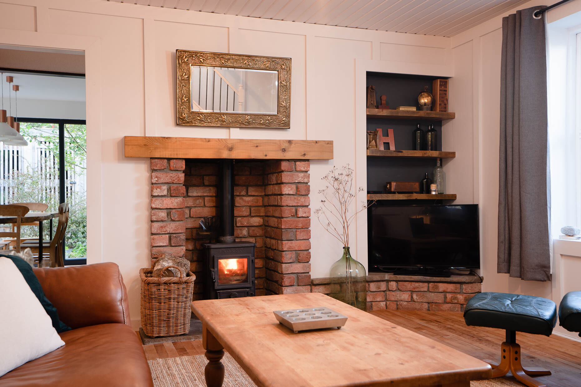 Living room - Hillview Cottage - Scottish highlands