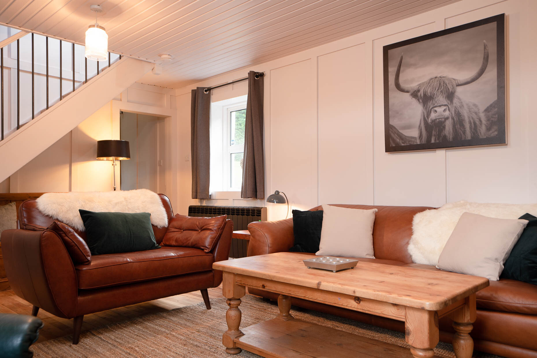 Living room - Hillview Cottage - luxury self catering lodge near Aviemore