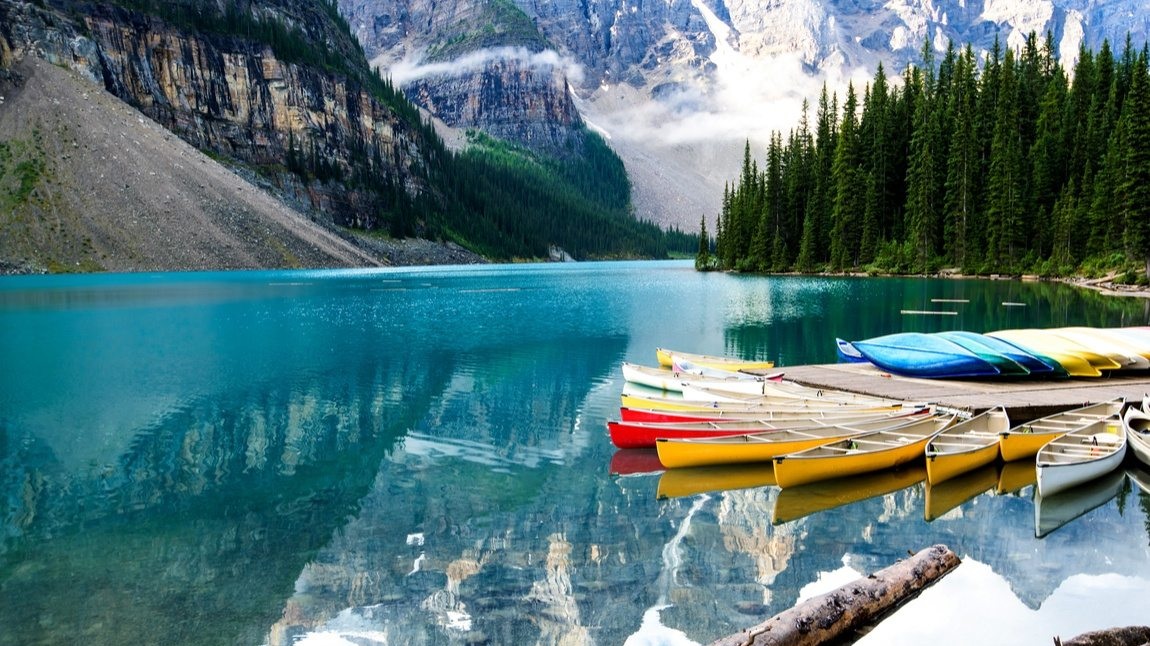 Canada-Gallery-Banff-Lake.jpg