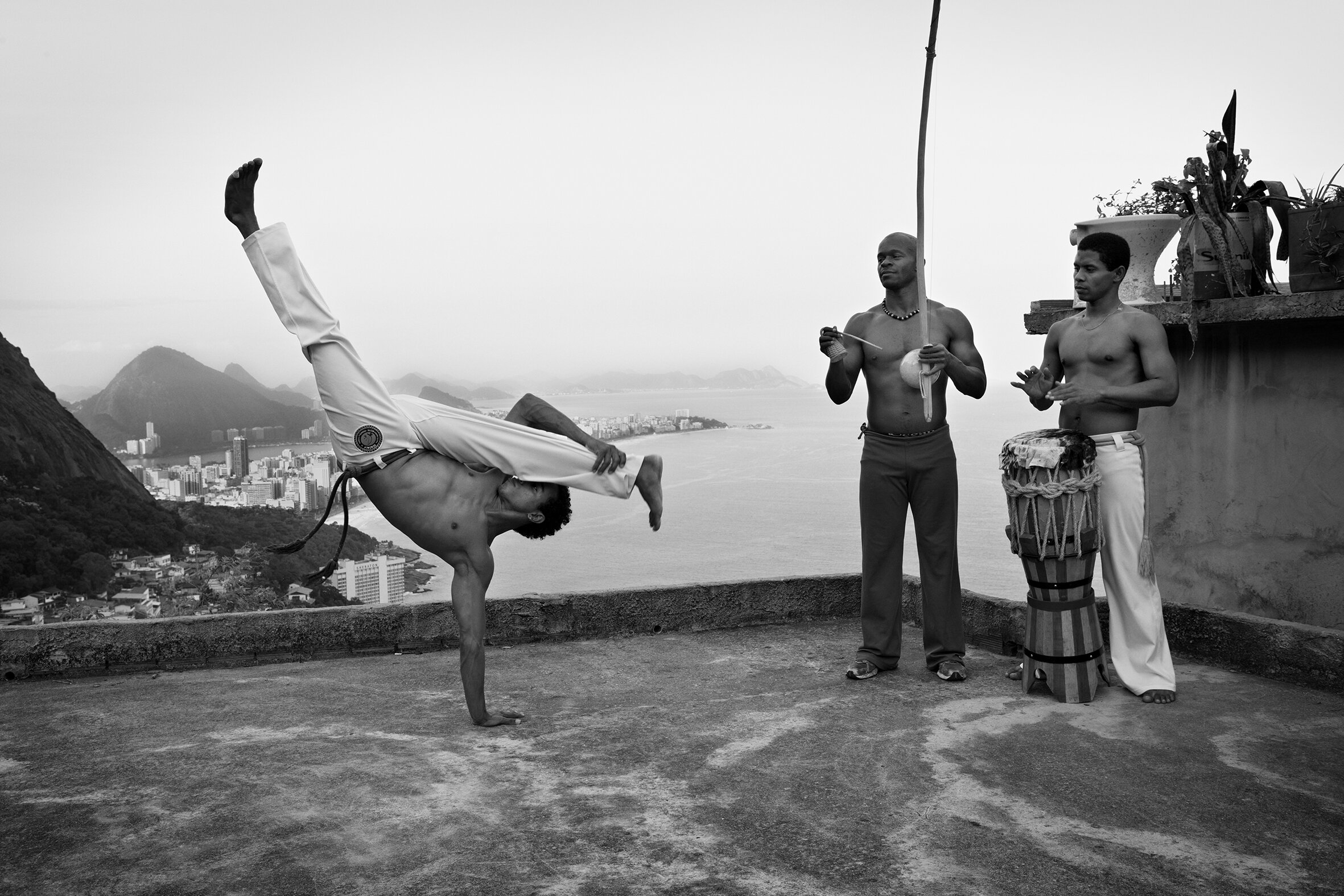 Capoeira, Vidigal, Rio de Janeiro, 2012 2.jpg